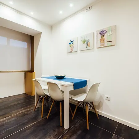 T4 Luis Apartment Nazare