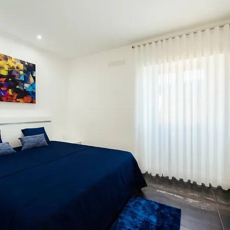 T4 Luis Apartment Nazare