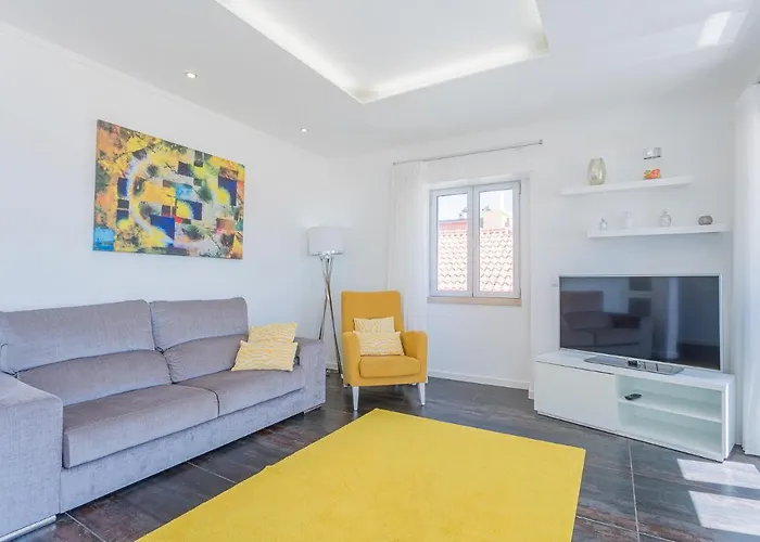 T4 Luis Апартаменты