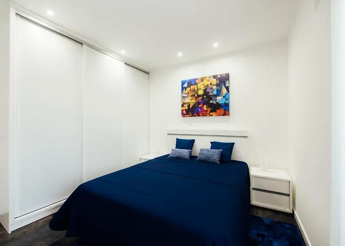 T4 Luis Назаре