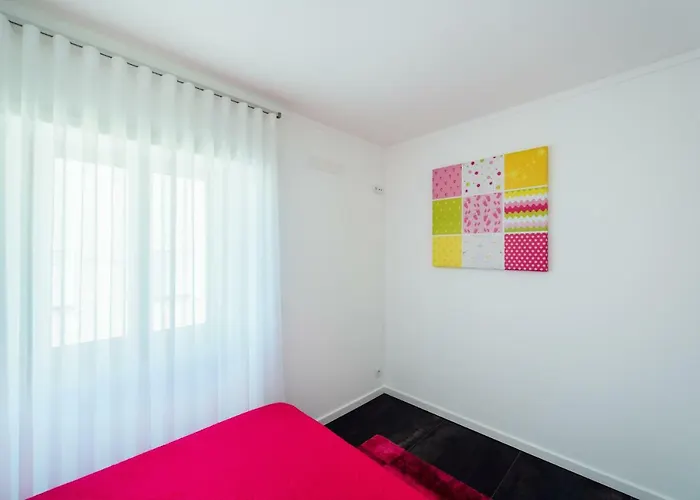 T4 Luis Назаре